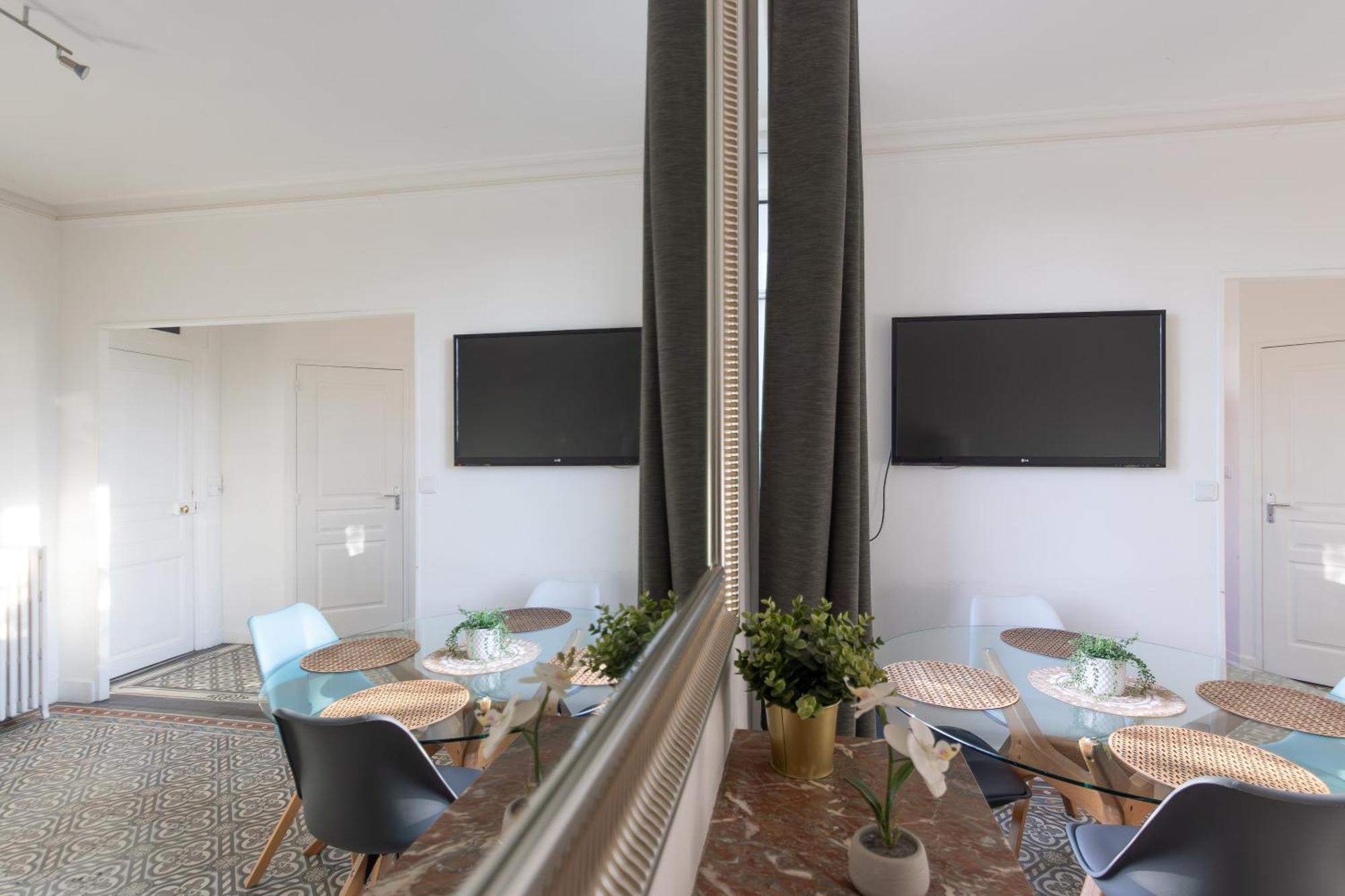 Cosy 3 room flat in a residential district of Mâcon Exterior foto